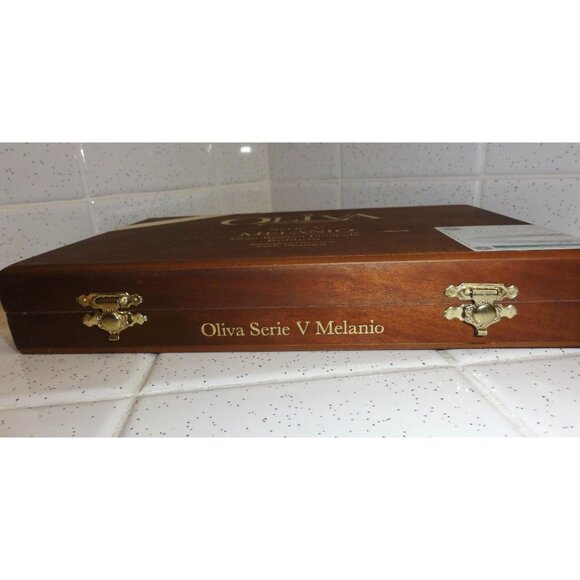 Vintage Oliva Wood Cigar Box stash box wooden jewelry box trinket box - Picture 4 of 12